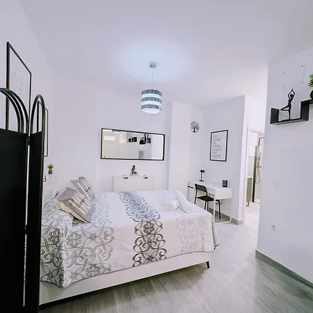 Apartment El Faro Centro De Con Parking 445 Max